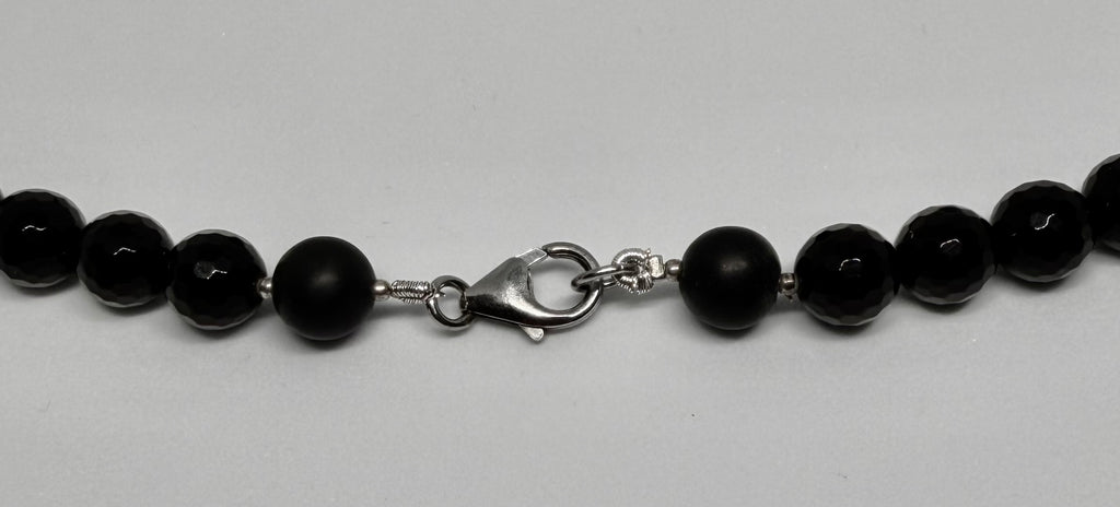 Collana in onice con pendente